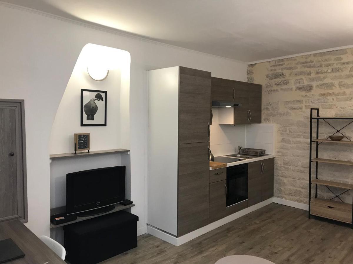 Appartement Climatise Barjac Centre Ville Exterior foto